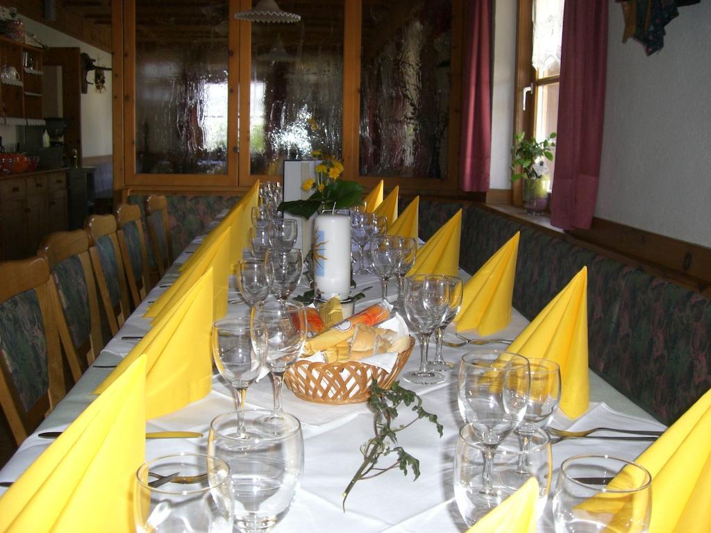 Gasthaus St. Valentin Chiusa Exterior foto